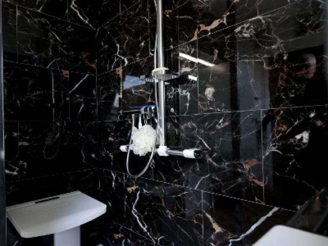 Rénovation et transformation d'une salle de bain à La Baule - Apres
